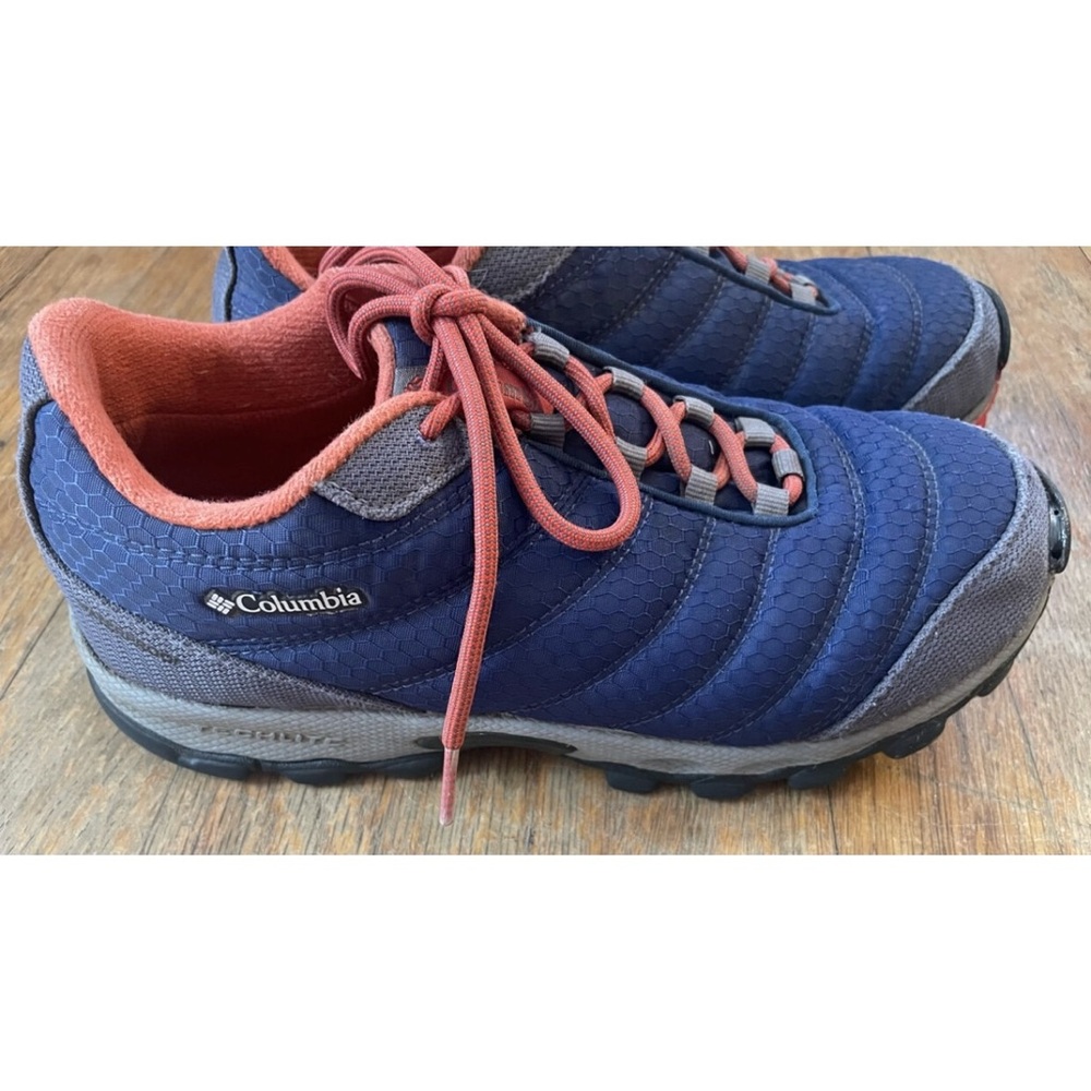 Columbia Knight Falls Waterproof Hiking Shoes ~ sz 6 boys youth / mens